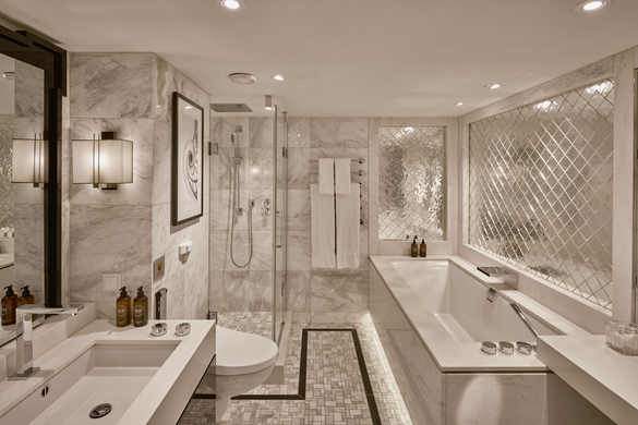 Riverside Luxury Cruises MOZART Owners Suite - Claus Brechenmacher Reiner Baumann Photography2.jpg